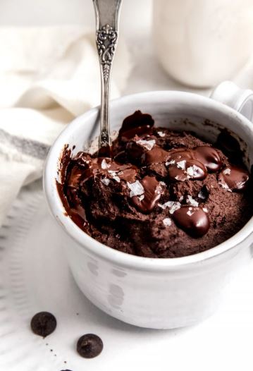 High Protein Desserts: Protein Mug Cake Recipe (Quick 5-Minute Dessert)